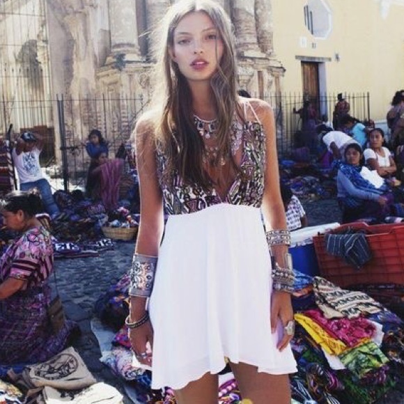 SOLD on Merc - For Love & Lemons San Pedro Dress - Picture 5 of 8